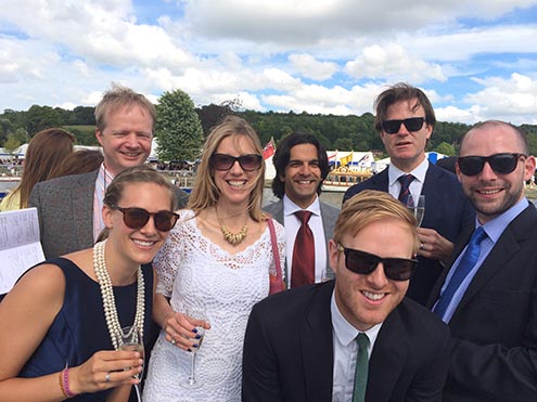 More-champagne-on-the-boat